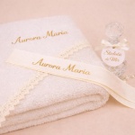 Trusou de botez fetiță cu tulle alb și buline - Model Daisy Alb - imagine 2