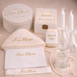 Trusou de botez fetiță din catifea cu perluțe - Model Olivia - imagine 5