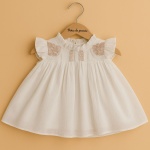 Rochiță de Botez delicată din pânză topita și dantelă din bumbac - Model Celeste