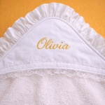 Prosop bebelus cu capișon din frotir și bumbac satinat - prosop cu capison pentru botez