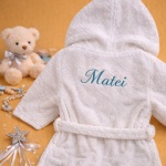 Halat de baie personalizat copii – frotir 100% bumbac, broderie nume - imagine 3