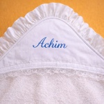 Prosop bebelus cu capișon din frotir și bumbac satinat - prosop cu capison pentru botez - imagine 8